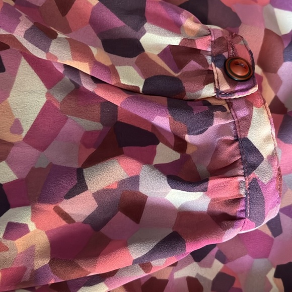 Cabi #571 Purple/Pink Mosaic Blouse Top Size M - Picture 4 of 7